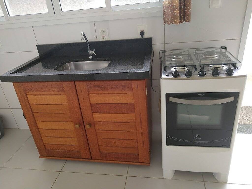 1-bedroom apartment, furnished, swimming pool, playground and barbecue. in Caraguatatuba, Região Metropolitana do Vale do Paraíba e Litoral Norte