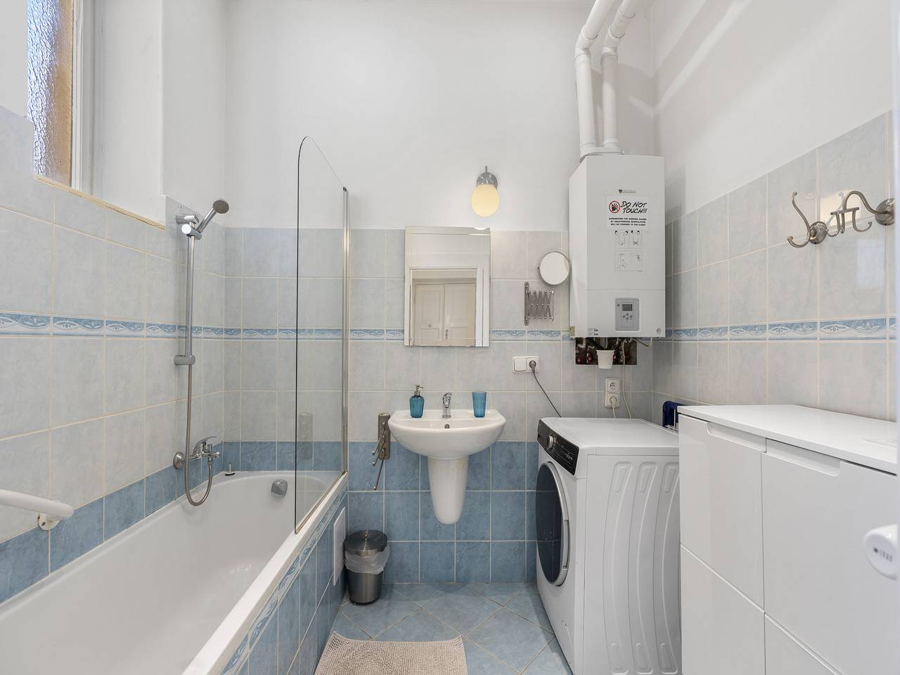 Entire apartment, Old Town home in Staré Město, Prague