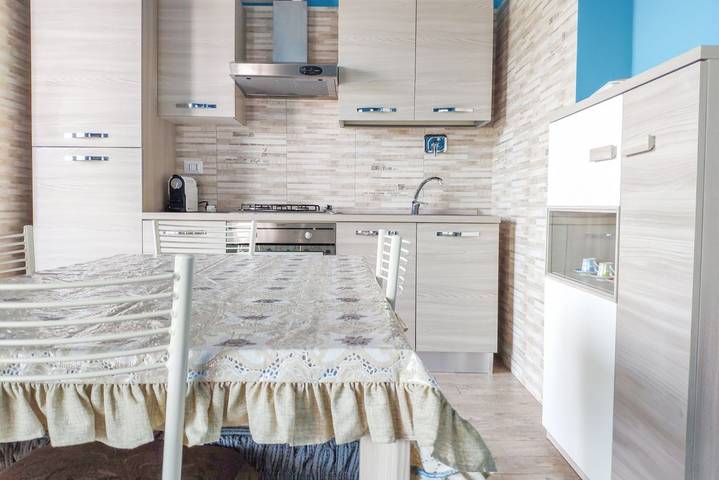 Gîte pour 4 personnes, avec balcon/terrasse et piscine, animaux acceptés à Pineto - 2