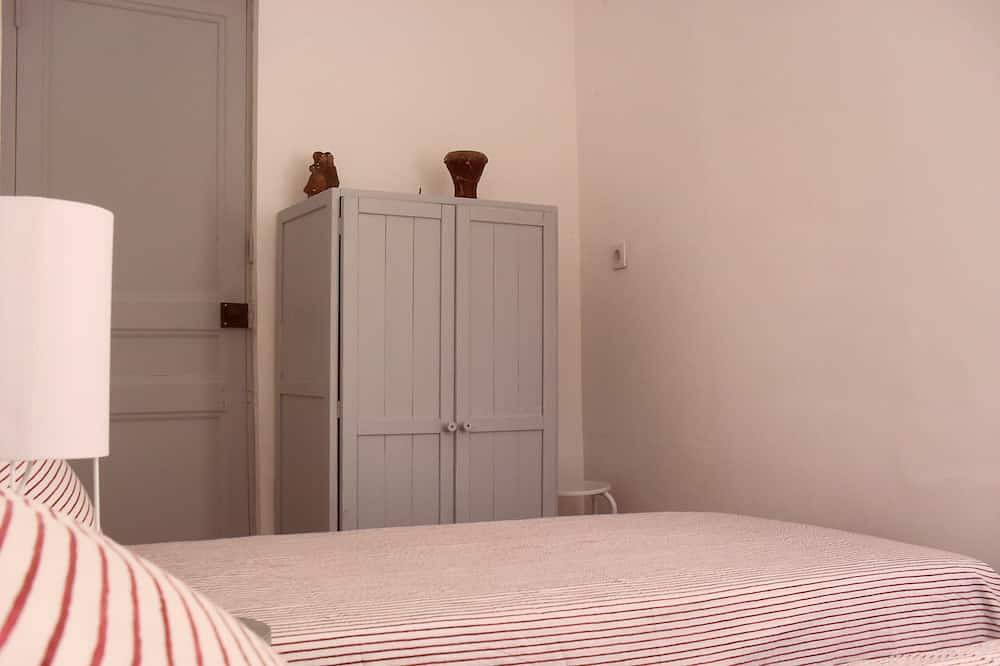 Ganze Wohnung, Apart. 6-10 Pers. 80m² in der Innenstadt. meerblick 2 min strand hafen geschäfte in Cassis, Nationalpark Calanques