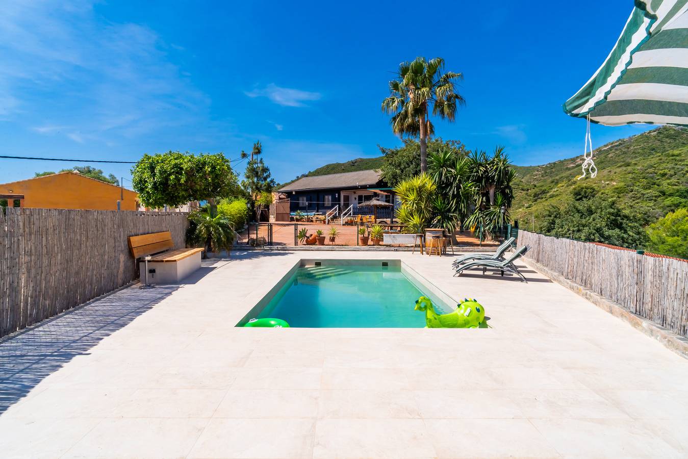 Cubo's Casa Rural Satajesa in Cártama, Provincia de Málaga
