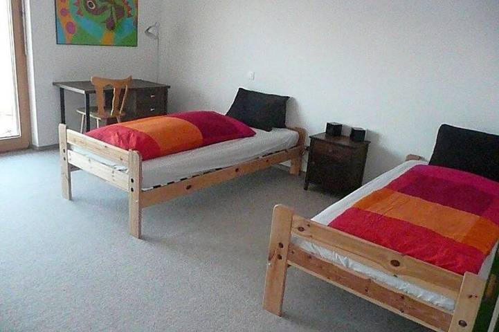 Ganze Wohnung, Principala 5 Zeller, Andiast, (Andiast), 59001B in Andiast, Alpenarena
