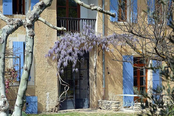 Location de vacances pour 2 personnes, avec jardin dans le Vaucluse - 3