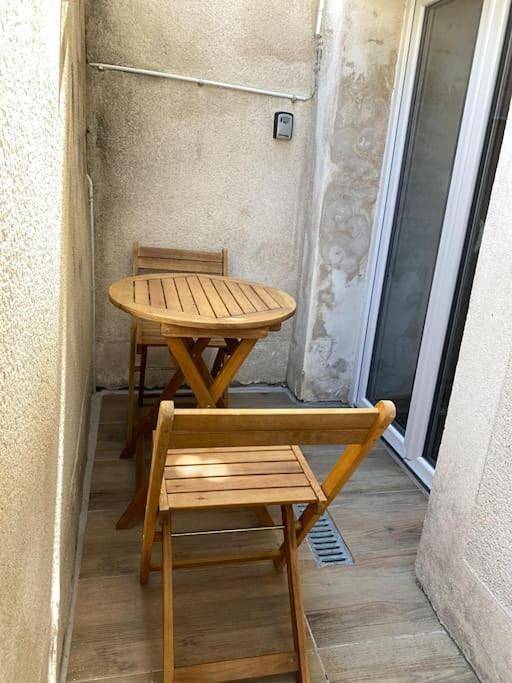 Appartement entier, Appart 2 pièces 35m2,centre ville, parking gratuit in Bourges, Région de Bourges