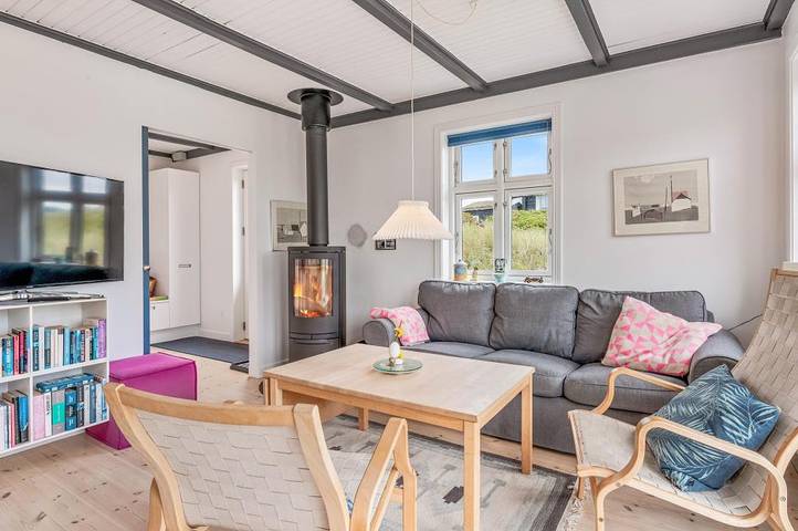 Entzückendes Ferienhaus für 4 Personen, nur 60 m zum Strand in Søndervig, Holmsland Klit
