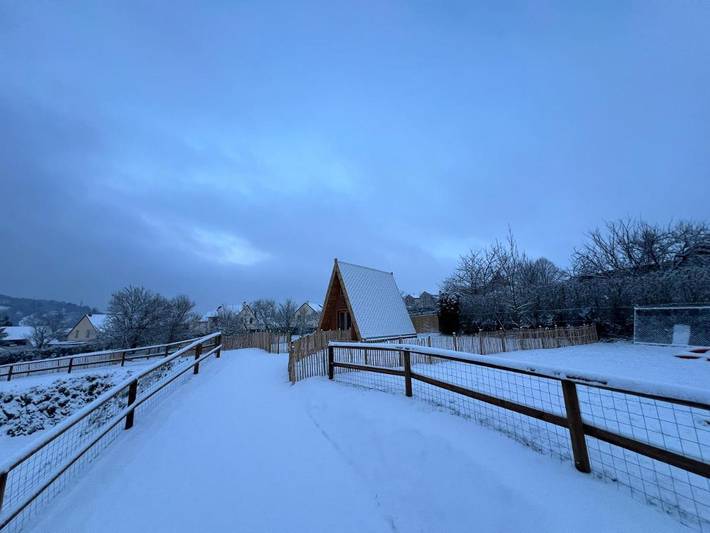 Gîte pour 3 personnes, avec jardin ainsi que terrasse et vue à Fromelennes - 4