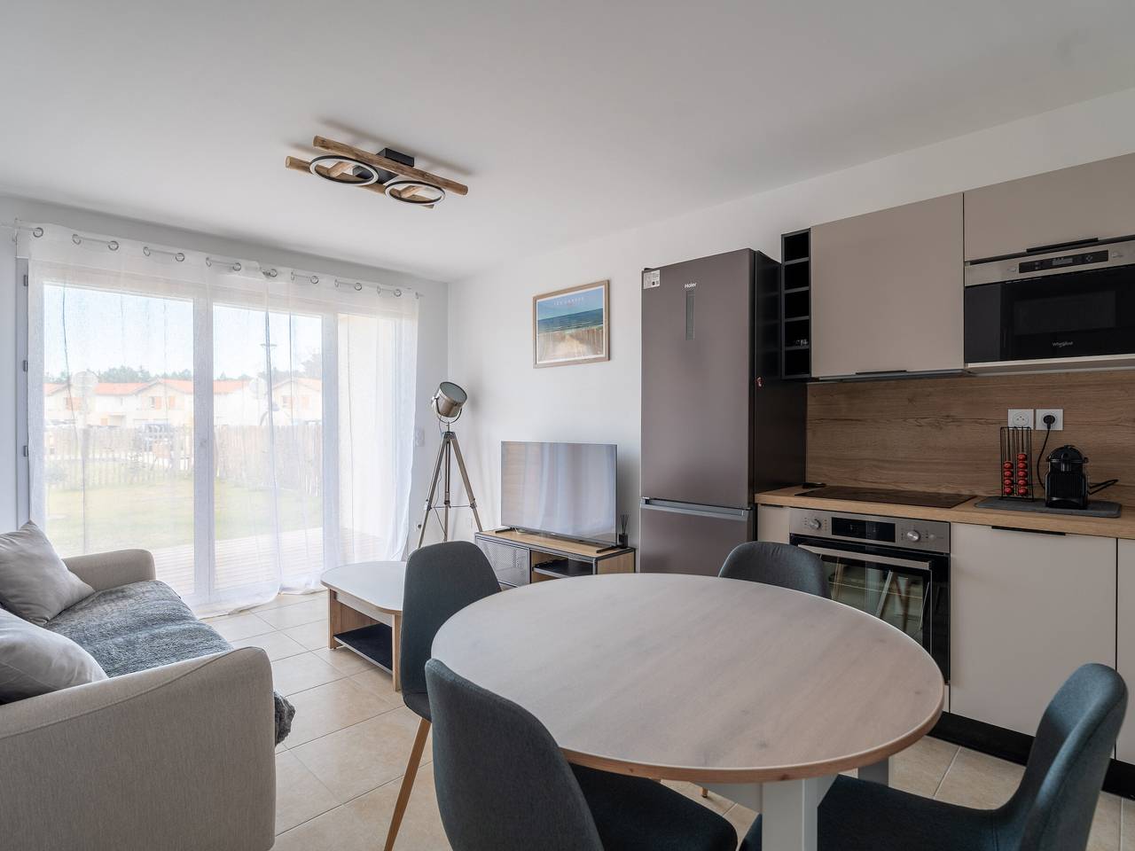 Appartement entier, Beau T2 Neuf avec Jardinet, Parking et Wifi à Mimizan in Mimizan, Côte d’Argent