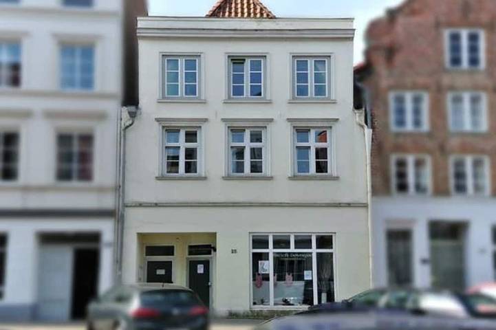 Apartamento entero, 1-room apartment (1) with laundry service included - Ferienwohnung Henck in Lübeck (Ciudad), Lübeck
