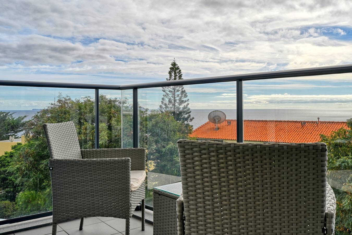 Geheel appartement, Tamariz Sea View, a Home in Madeira in Caniço de Baixo, Caniço