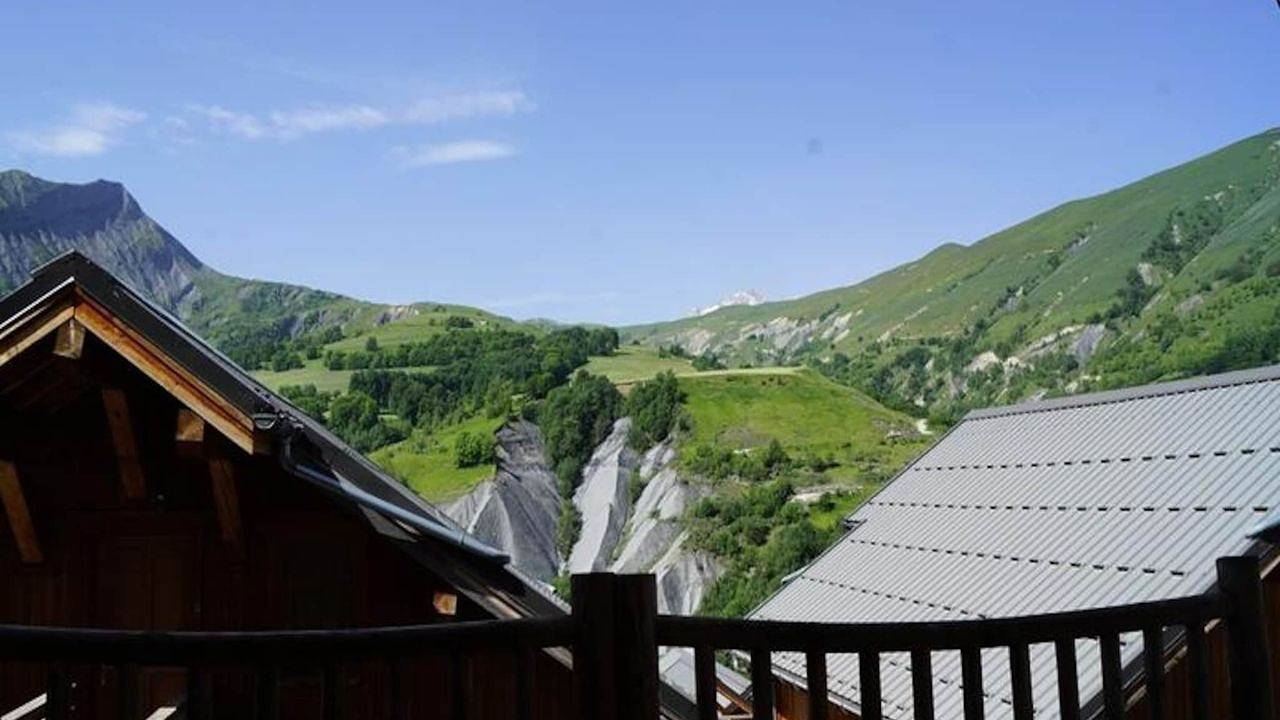 Entire holiday apartment, Ferienwohnung für 4 Personen (31 m²) in Saint-Jean in Saint-Jean-d'Arves, Saint-Jean-de-Maurienne region