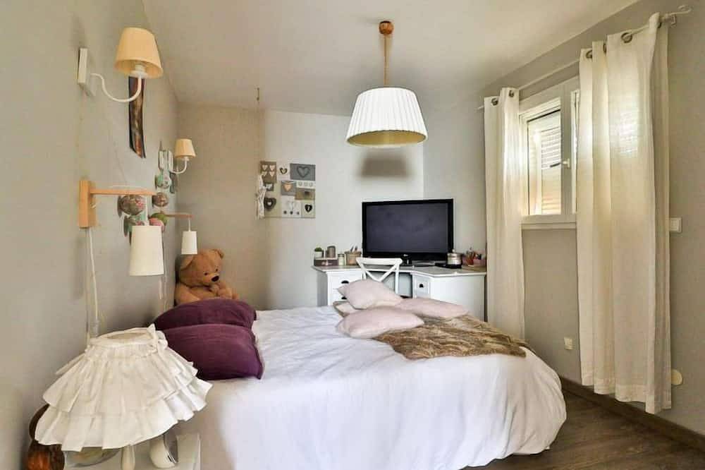 La pinède by Interhome in Thézan-lès-Béziers, Region de Béziers