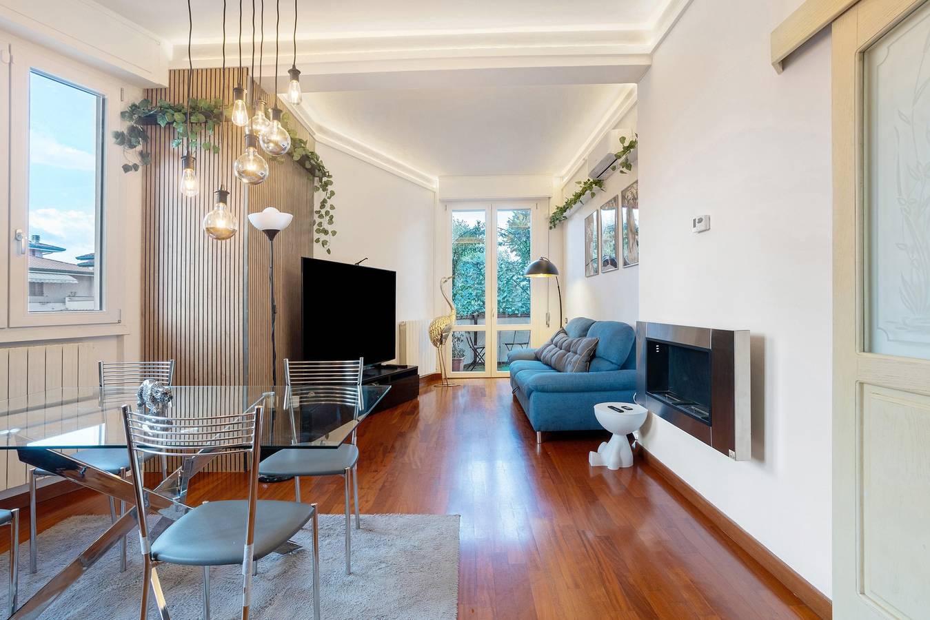 Ganze Wohnung, Apartment '3' mit Gemeinschaftsgarten, Wlan und Klimaanlage in Viareggio, Italienische Riviera
