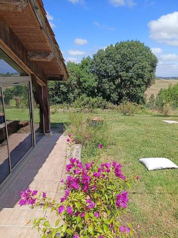 Gîte pour 5 personnes, avec jardin et vue, animaux acceptés dans Cazac