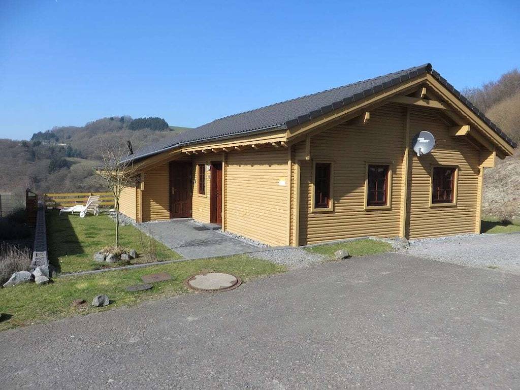Ferienhaus mit 2 Schlafzimmer in Rieden (Eifel), Osteifel