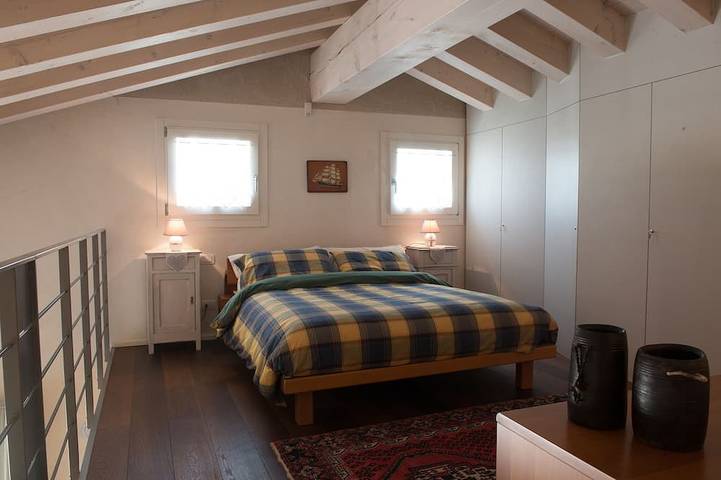 Ganze Wohnung, Raffiniert, romantisch, mit Pool, Panorama, Wifi, in den Hügeln 10 Minuten von Vicenza in Isola Vicentina, Vicenza Provinz