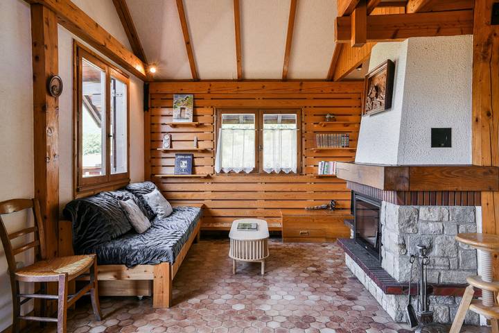 Chalet pour 4 personnes, avec jardin dans Bauges - 2