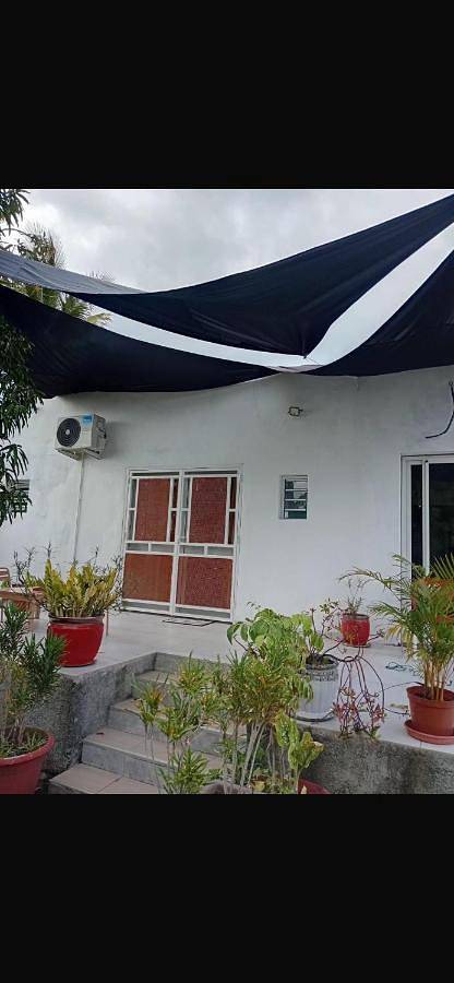 Gîte pour 2 personnes, avec vue et jardin à Pamandzi - 4