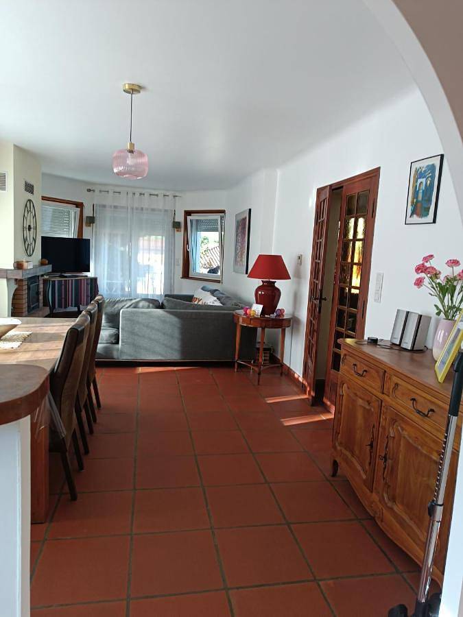 Gîte pour 3 personnes, avec jardin dans Pajay - 2