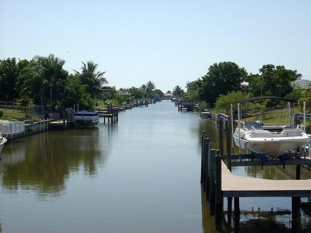Villa Carina - Gulf Access Canal Haus mit Solar & elektrisch beheizbarer Pool in Cape Coral, Southwest Florida