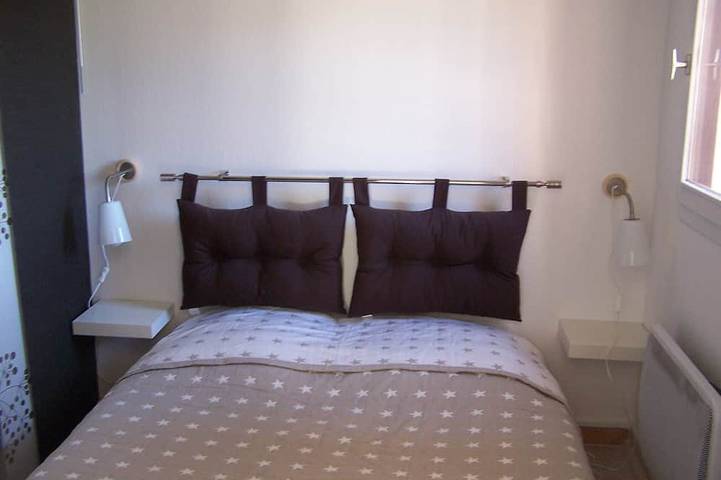 Gîte pour 4 personnes, avec terrasse dans Plage Miramar - 2