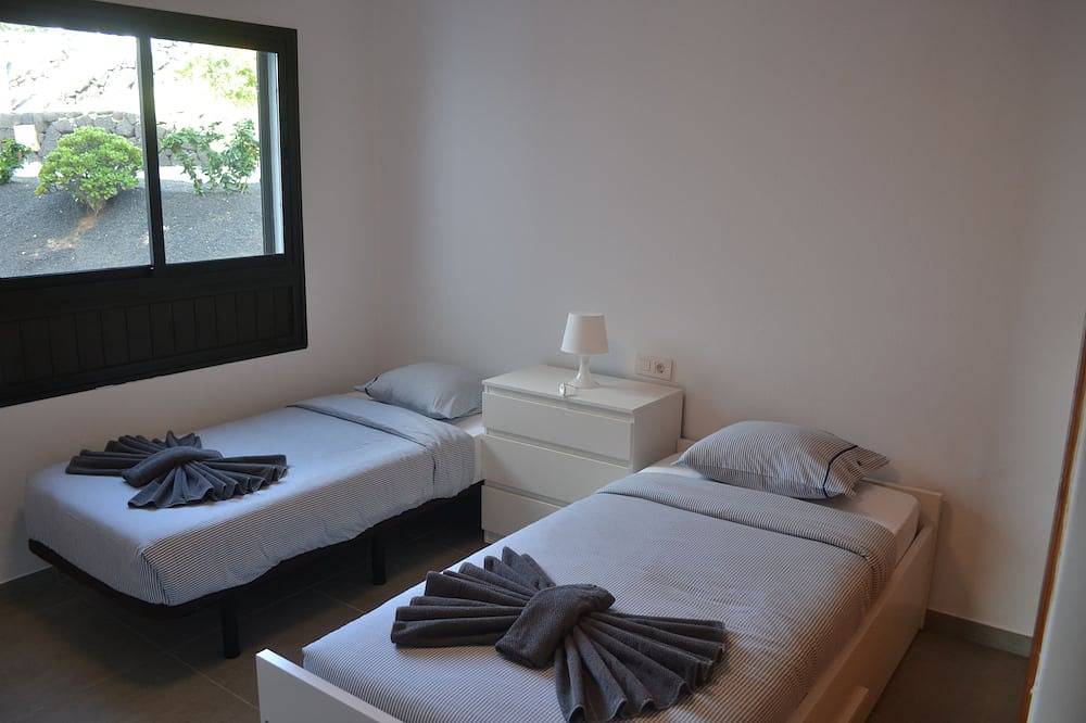 Ganze Wohnung, Ferienwohnung In Puerto Del Carmen, Lanzarote, Kanarische Inseln in Puerto del Carmen, Tías