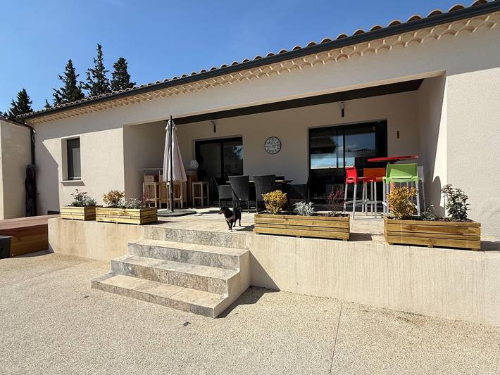 Maison de vacances pour 9 personnes, avec Jacuzzi et Terrasse ainsi que Jardin et Piscine