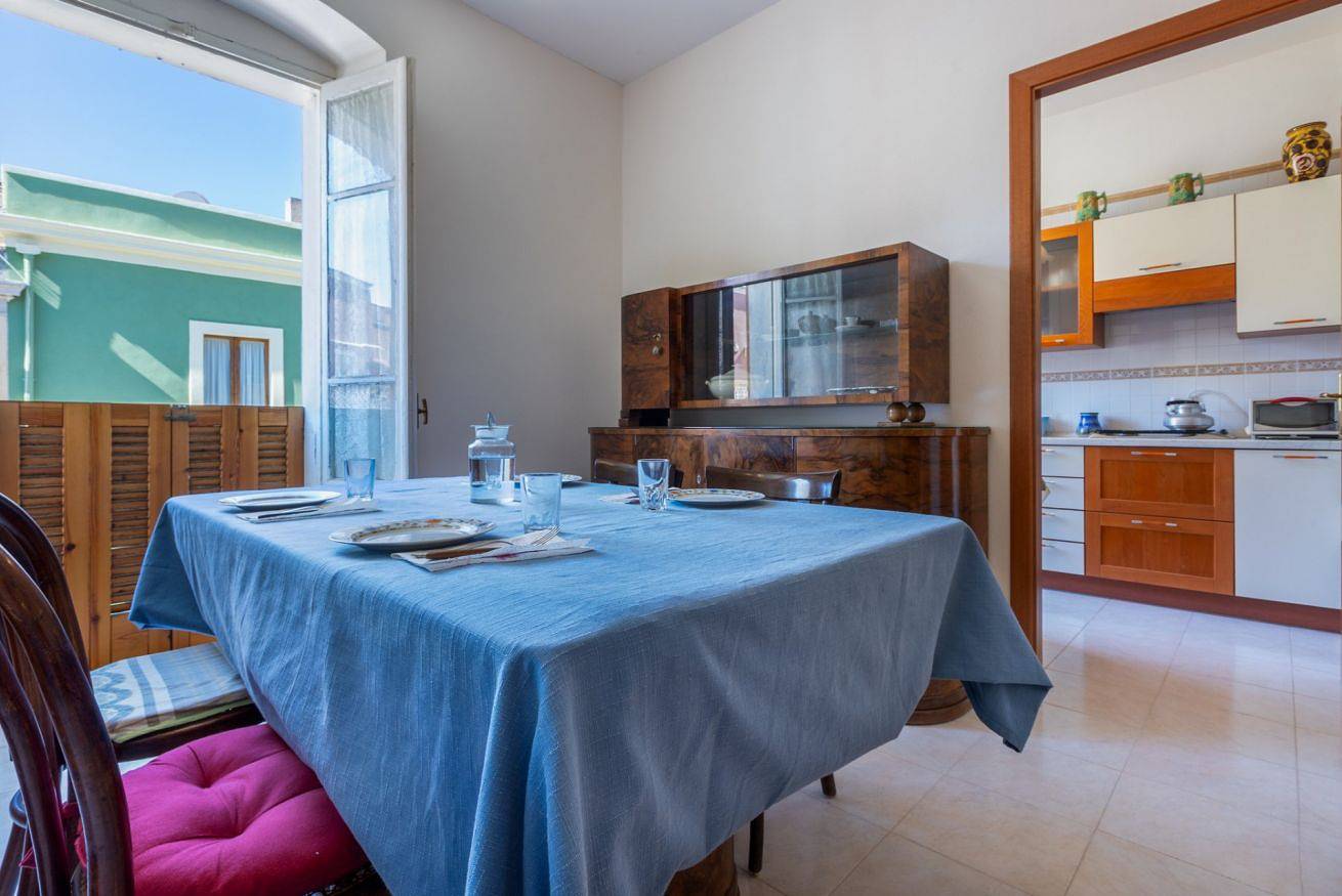 Apartamento entero, Guesthost - Tabarka's House in Carloforte, Provincia de Carbonia-Iglesias