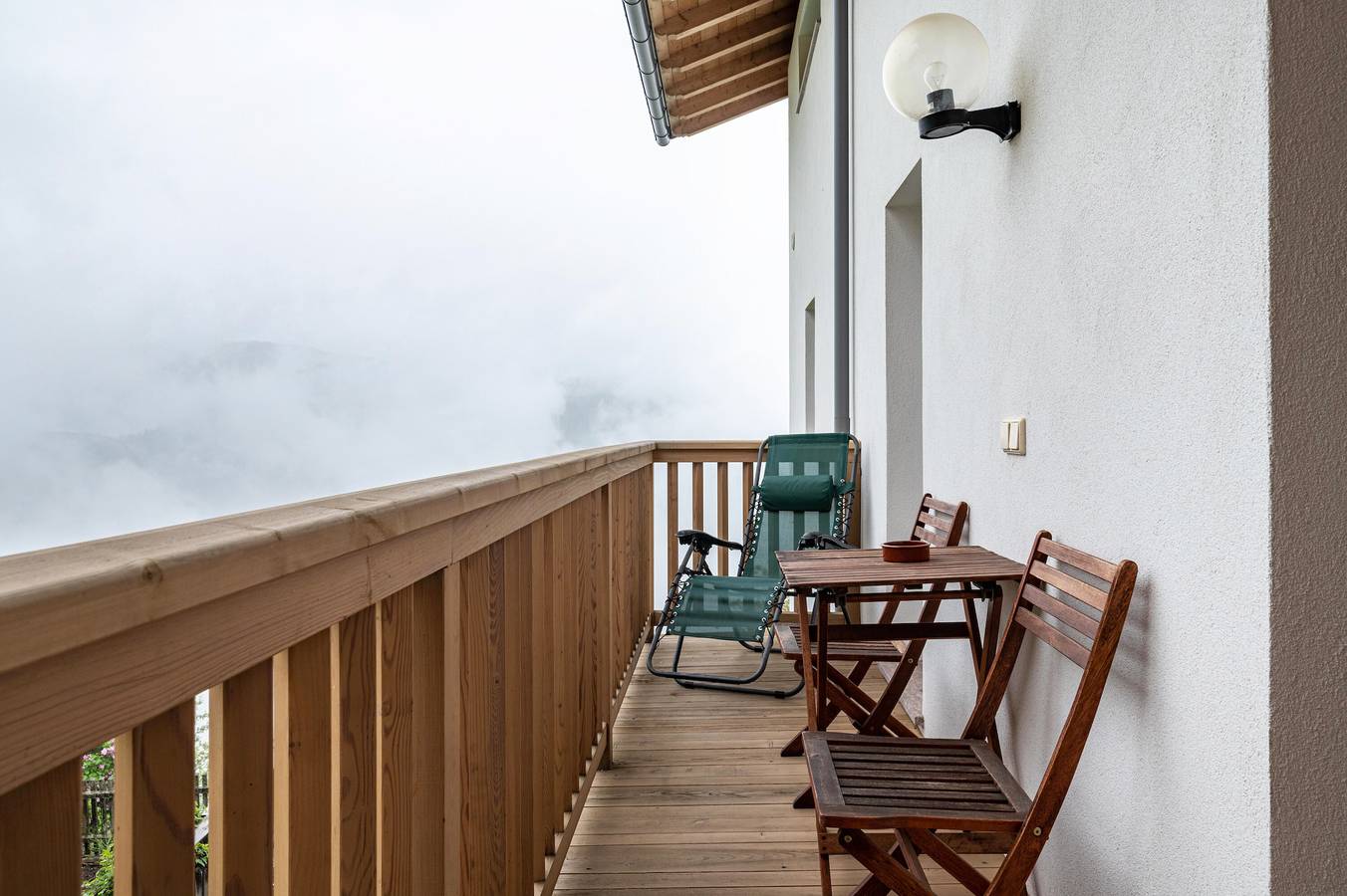 Ganze Wohnung, Ferienwohnung 'Latemar' mit Bergblick, Gemeinschaftsgarten und Wlan in Eggen (Deutschnofen), Deutschnofen