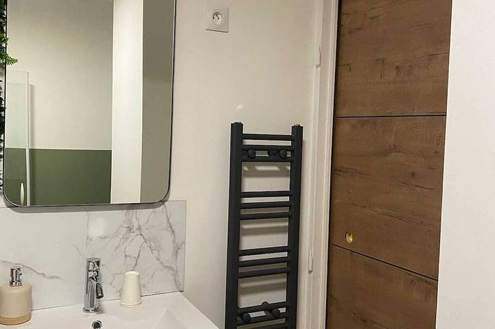 Ferienwohnung für 4 Personen, mit Terrasse und Whirlpool in Le Havre - 4