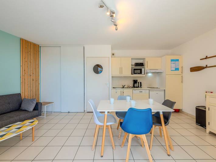 Appartement entier, Appartement moderne près du centre-ville in Plougonvelin, Région de Brest