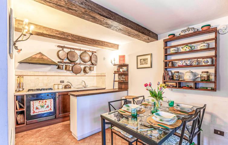 Appartamento intero, Rifugio a bordo piscina con parcheggio e giardino in Todi, Perugia e dintorni
