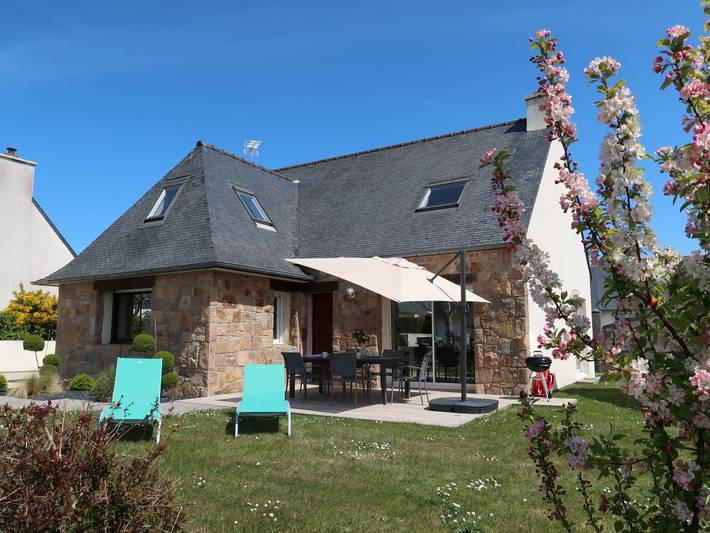 Ferienhaus für 7 Personen, mit Garten und Terrasse in Perros-Guirec