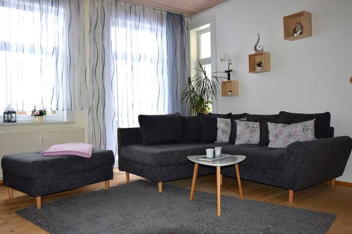 Ferienwohnung für 2 Personen, mit Balkon und Garten - 1