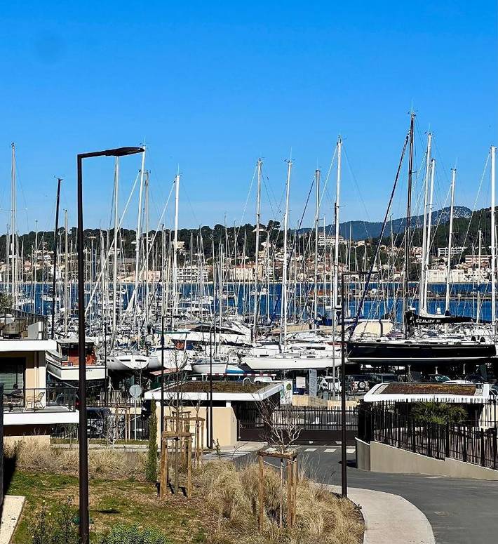 Gîte pour 3 personnes, avec vue et terrasse dans Port Pin Rolland - 4