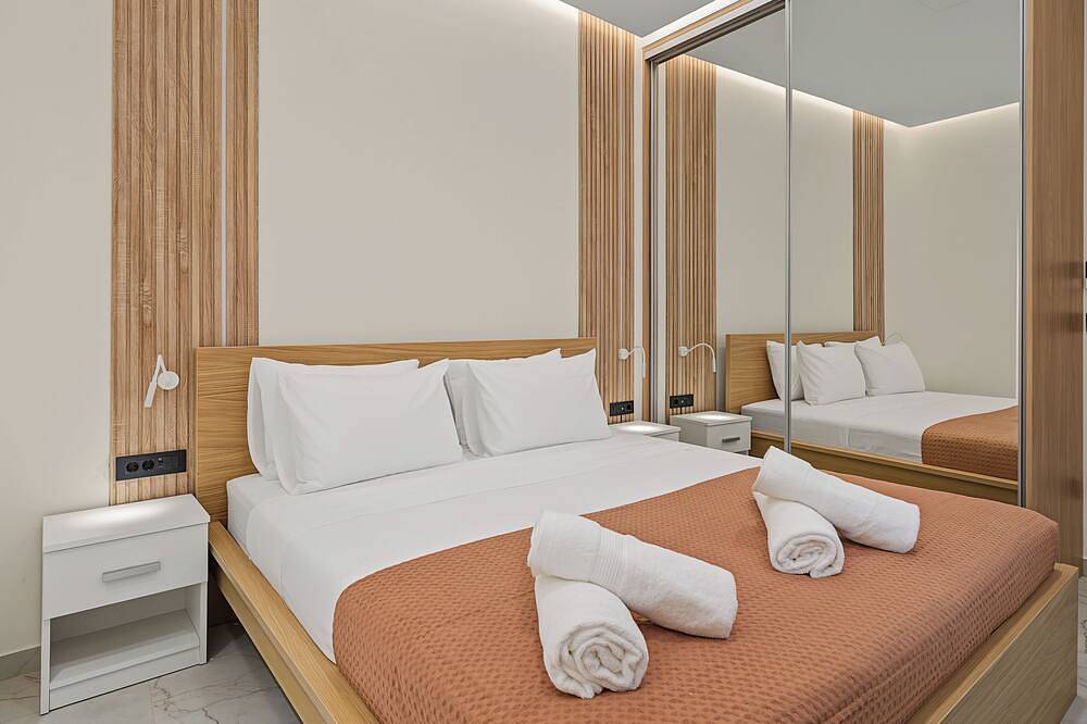 Ganze Wohnung, Marble and Onyx Luxury Suite in Athen, Süd-Athen