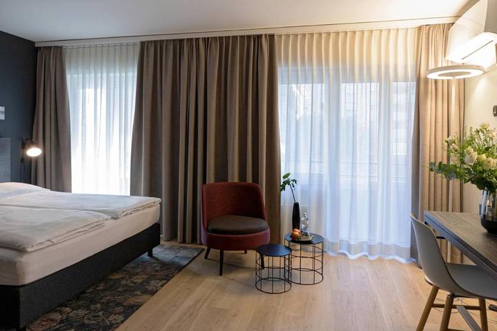 Hôtel pour 2 personnes, avec terrasse, animaux acceptés à Viège - 2