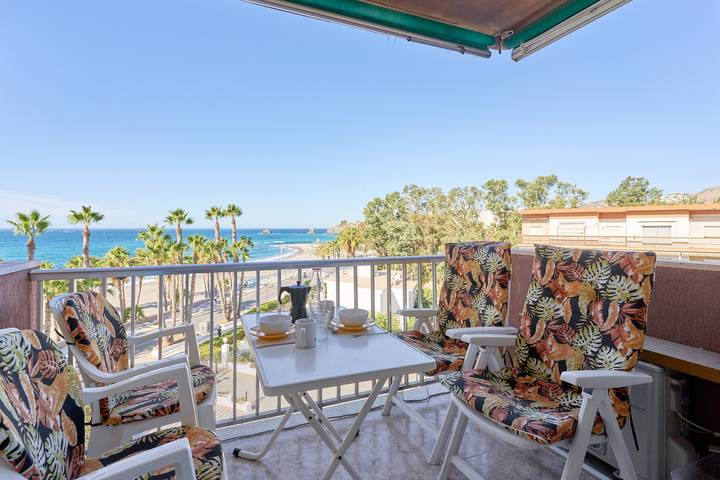 Ferienwohnung für 4 Personen, mit Balkon und Garten sowie Kinderpool in Velilla-Taramay - 2