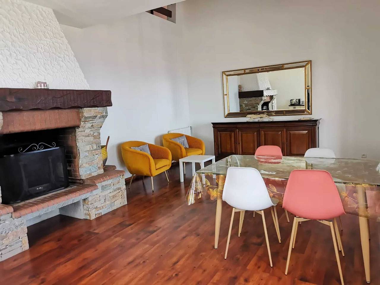 Appartement entier, Appartement Vue Mer à Bastia, terrasse et piscine privée. in Bastia, Cap Corse