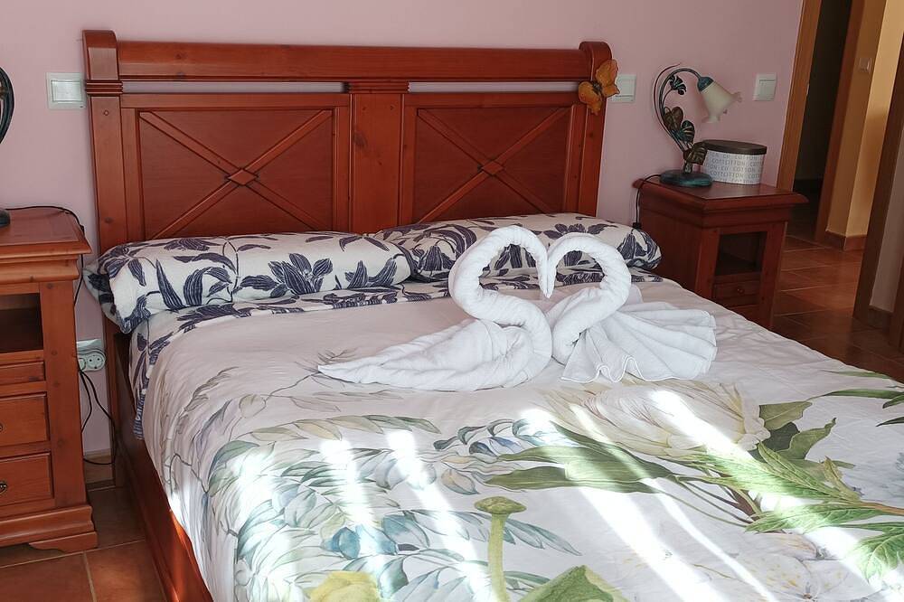 Tietar Valley in Lanzahíta, Valle del Tiétar