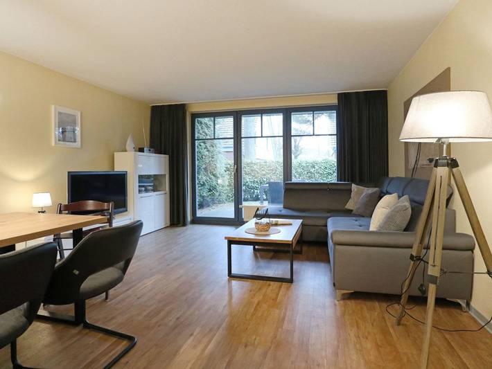 Ferienwohnung für 4 Personen, mit Balkon und Terrasse sowie Garten in Boltenhagen - 2