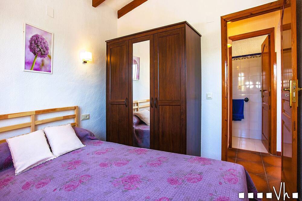 Osalva - Peaceful vacation villa with private pool, sea and mountain views in Benissa, Costa Blanca