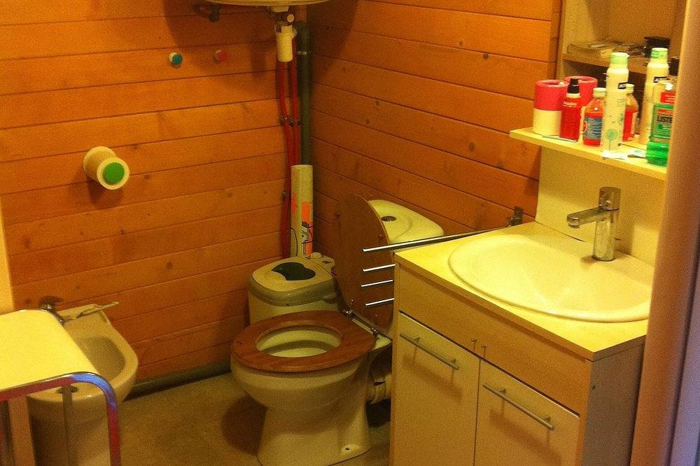 Le Chicalon Chalet Climatisé T3 Campagne Nature Chevaux Sainte Victoire in Aix-en-Provence, Aix-en-Provence region