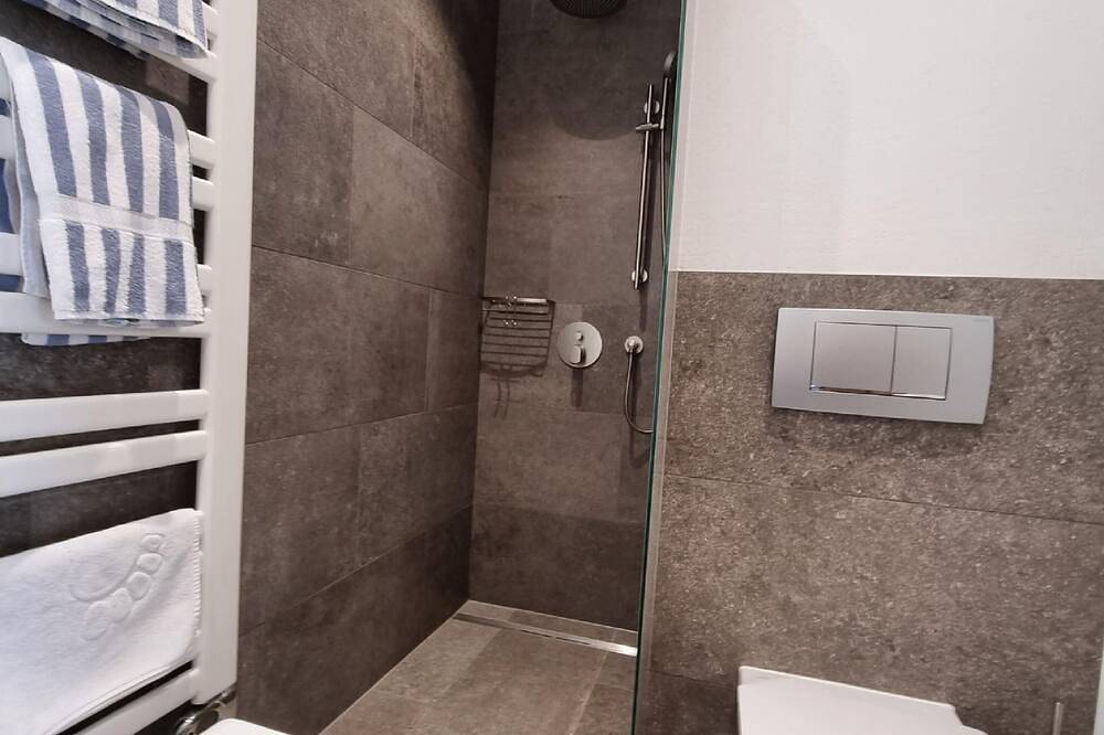 Ganze Wohnung, Ferienwohnung Ftan für 1 - 2 Personen mit 1 Schlafzimmer - Ferienwohnung in Ftan, Unterengadin