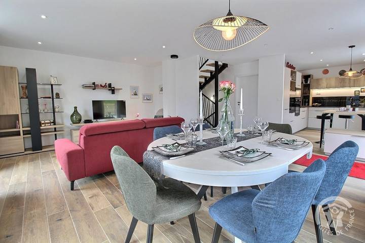 Gîte pour 6 personnes, avec terrasse et jardin à Étables-sur-Mer - 4