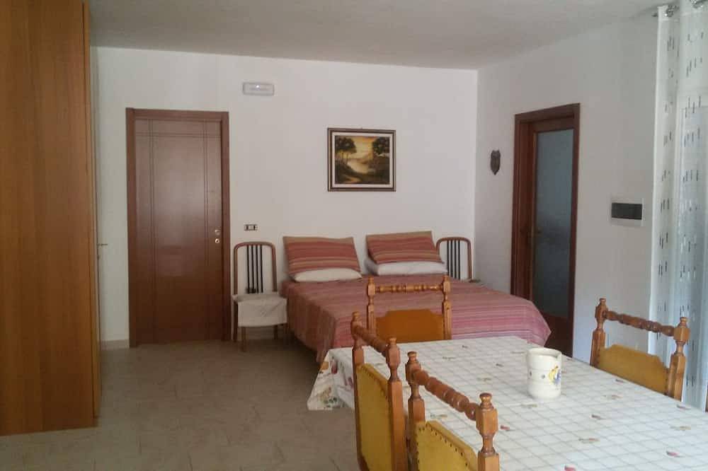 Villa Raffaela ( riserva marina di Torre Guaceto ) tra mare ed Ulivi secolari in San Vito dei Normanni, Salento