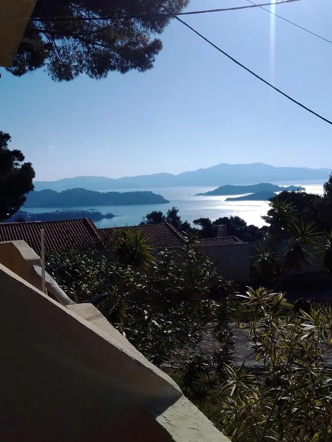 Holiday apartment for 2 people, with balcony and garden as well as view - 1