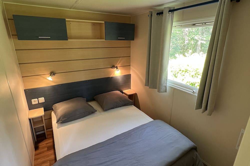 Mobil home 2 in Saint-Chéron, Essonne