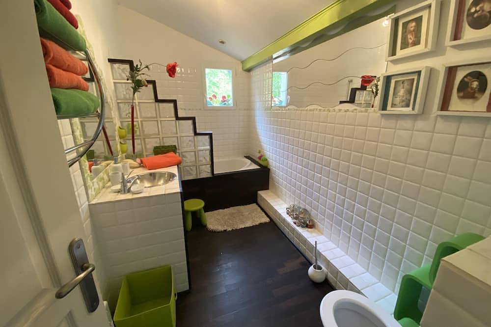 Exceptional Last Days 15mn from Biarritz  in Saint-Pierre-d'Irube, Region de Bayona