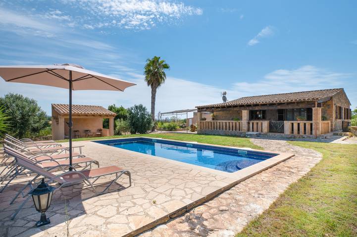 Holiday rental for 6 people, with Balcony and Garden in Manacor