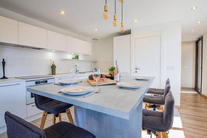 Gîte pour 4 personnes dans Plage d'Albigny - 3